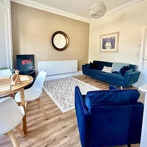 Clifford's Reach At Bluebridge Court With Free Parking , York United Kingdom